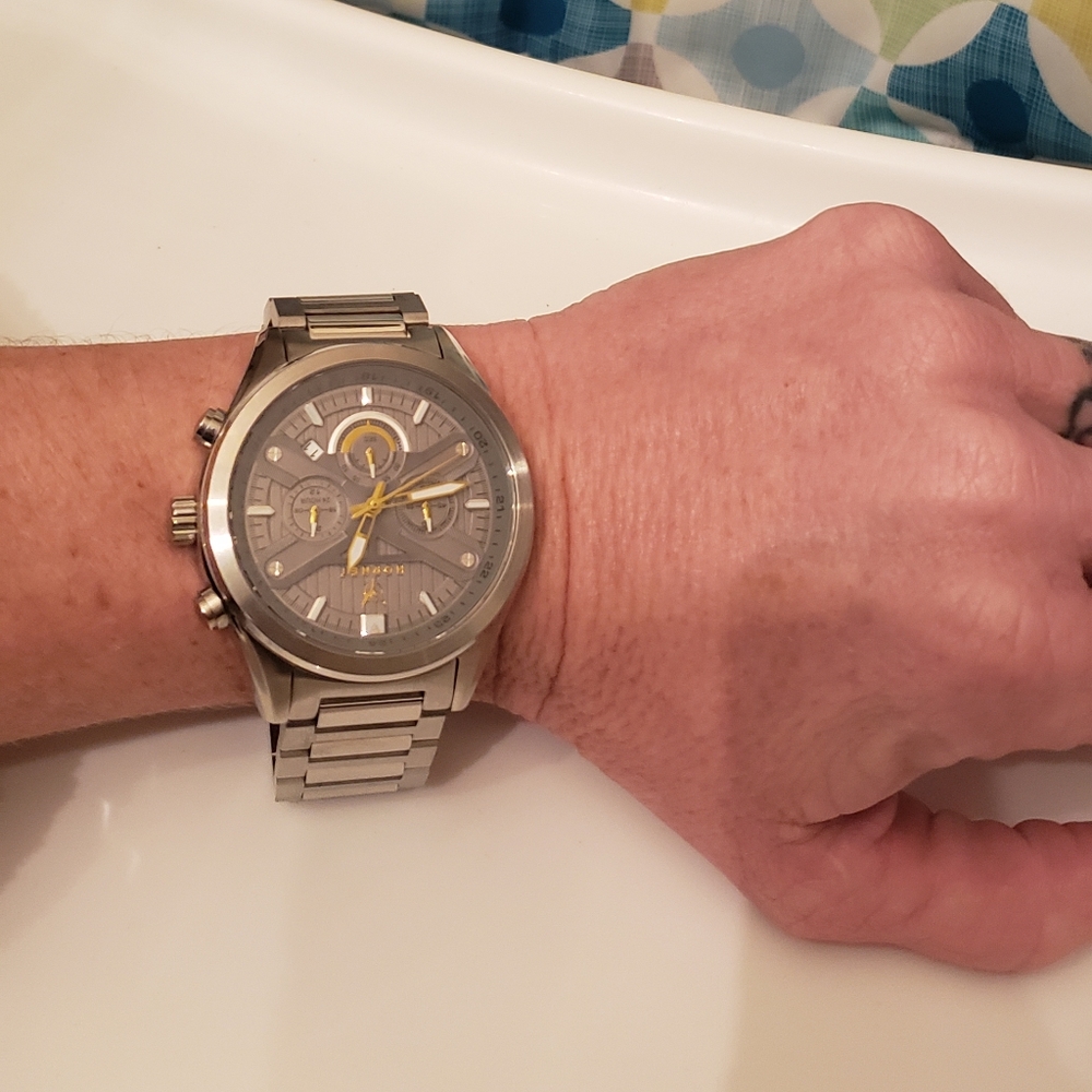Watch - Picture 5 of 6